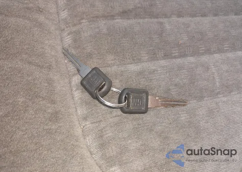 1998 Chevrolet Blazer Ls z USA, uszkodzony, nr VIN 1GNCS13W3W2251015